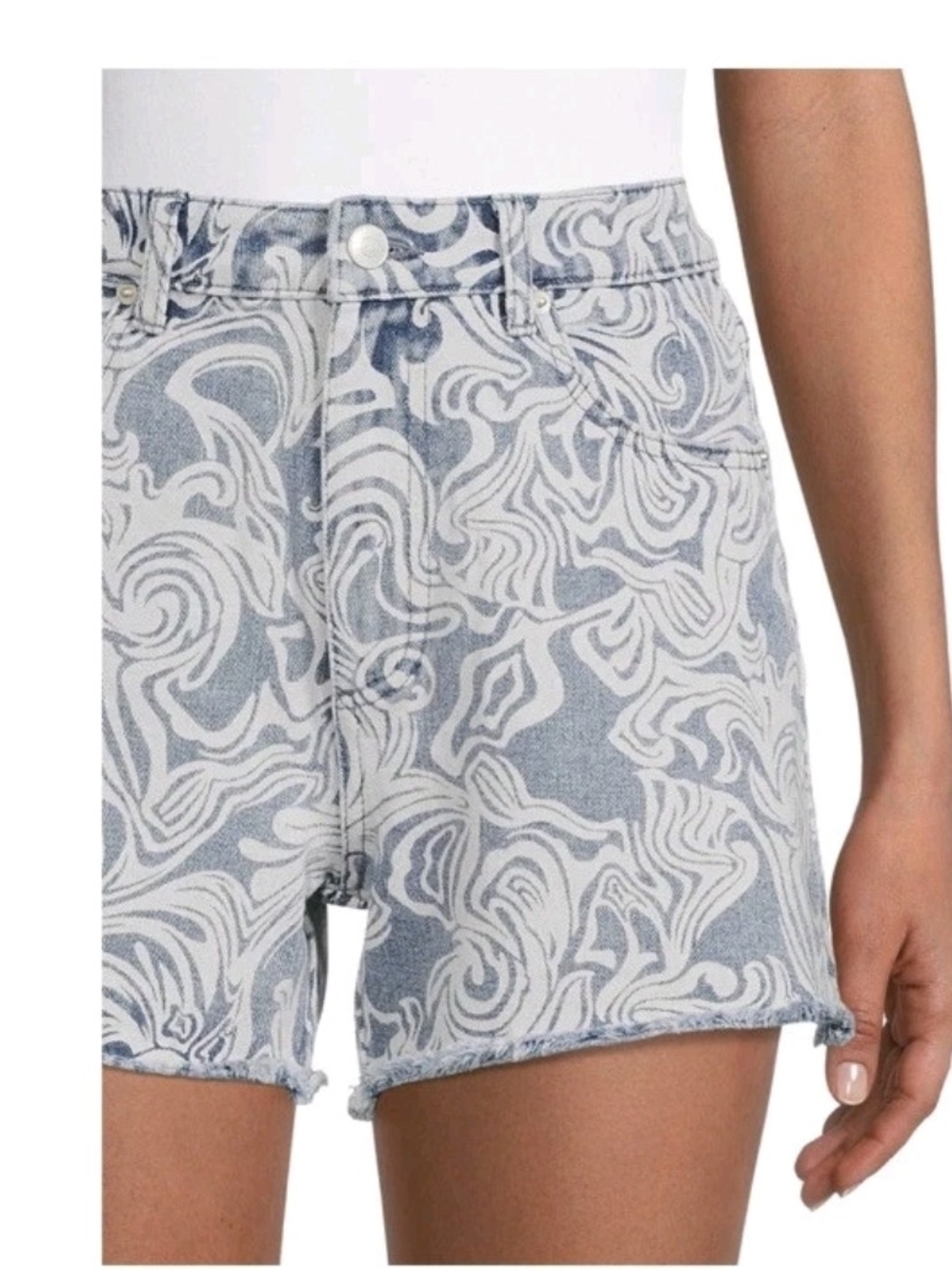 No Boundaries Girls’ Denim Shorts Blue Swirl Print Raw Hem Size 13 NWT